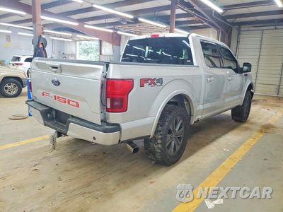 Trzecie zdjęcie samochodu z tyłu: 2018 FORD F150 SUPERCREW VIN:1FTEW1EG0JFC42978 - miniatura