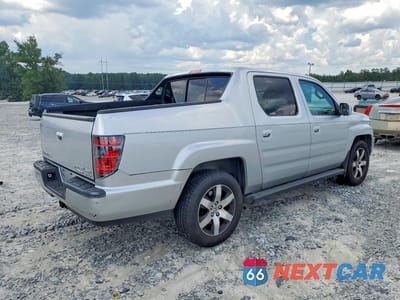 Trzecie zdjęcie samochodu z tyłu: 2014 HONDA RIDGELINE RTL-S VIN:5FPYK1F61EB007179 - miniatura