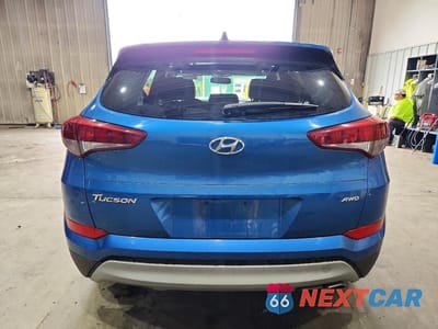 Zdjęcie 6 z 13 samochodu: 2018 HYUNDAI TUCSON VALUE VIN:KM8J3CA28JU833516 - miniatura