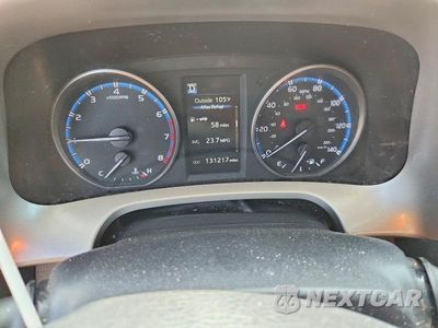 Zdjęcie 9 z 12 samochodu: 2018 TOYOTA RAV4 LE VIN:2T3BFREV1JW811528 - miniatura