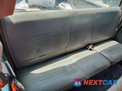 Zdjęcie 10 z 12 samochodu: 2000 FORD F250 SUPER DUTY VIN:1FTNX20F8YEB38384 - miniatura