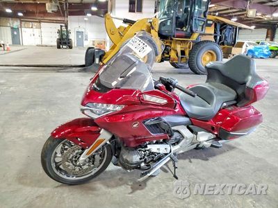 Trzecie zdjęcie samochodu z tyłu: 2018 HONDA GL1800 D VIN:JH2SC7951JK004143 - miniatura