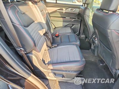 Zdjęcie 10 z 13 samochodu: 2026 FORD EXPLORER ST-LINE VIN:1FMUK7KH3TGA66766 - miniatura