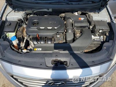 Zdjęcie 11 z 12 samochodu: 2016 HYUNDAI SONATA SE VIN:5NPE24AF9GH365610 - miniatura