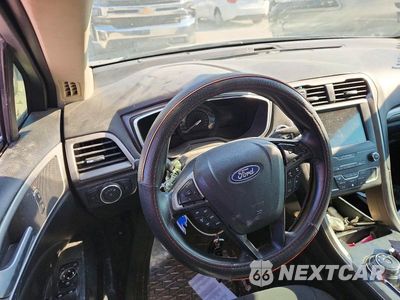 Zdjęcie 9 z 12 samochodu: 2020 FORD FUSION SE VIN:3FA6P0HD8LR201202 - miniatura