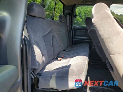Zdjęcie 10 z 12 samochodu: 2001 GMC SIERRA K2500 HEAVY DUTY VIN:1GTHK29121E333163 - miniatura
