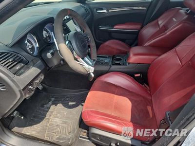 Zdjęcie 7 z 12 samochodu: 2012 CHRYSLER 300 SRT-8 VIN:2C3CCAFJ1CH801485 - miniatura