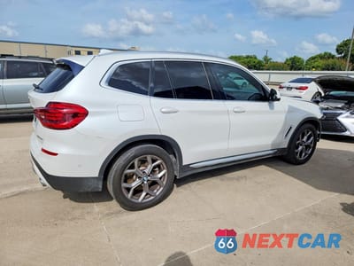 Trzecie zdjęcie samochodu z tyłu: 2021 BMW X3 SDRIVE30I VIN:5UXTY3C00M9D87526 - miniatura