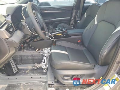 Zdjęcie 7 z 12 samochodu: 2025 TOYOTA CAMRY SE VIN:4T1DAACK5SU556779 - miniatura