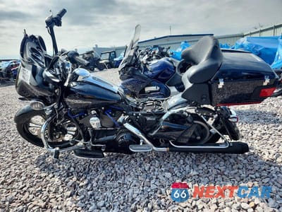 Trzecie zdjęcie samochodu z tyłu: 2012 HARLEY-DAVIDSON FLHX STREET GLIDE VIN:1HD1KBM18CB667774 - miniatura