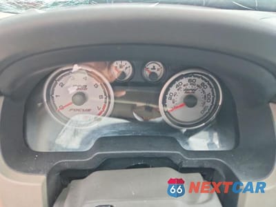 Zdjęcie 9 z 12 samochodu: 2010 FORD FOCUS SE VIN:1FAHP3FN8AW111855 - miniatura