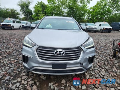 Piąte zdjęcie samochodu w środku: 2019 HYUNDAI SANTA FE XL SE VIN:KM8SM4HF8KU305010 - miniatura