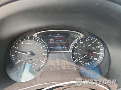 Zdjęcie 9 z 12 samochodu: 2017 NISSAN ALTIMA 2.5 SR VIN:1N4AL3AP4HC157846 - miniatura