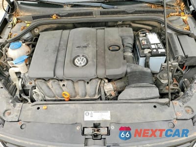 Zdjęcie 11 z 12 samochodu: 2011 VOLKSWAGEN JETTA VIN:3VWBZ7AJ9BM308747 - miniatura
