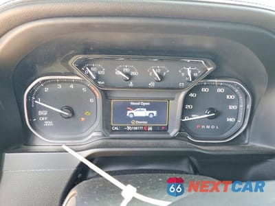 Zdjęcie 9 z 12 samochodu: 2021 GMC SIERRA K1500 AT4 VIN:1GTU9EET1MZ174104 - miniatura