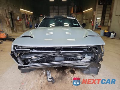 Piąte zdjęcie samochodu w środku: 2025 DODGE CHARGER DAYTONA R/T VIN:2C3CDBCK2SR559895 - miniatura