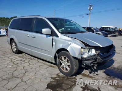 Czwarte zdjęcie samochodu z boku: 2012 CHRYSLER TOWN & COUNTRY TOURING VIN:2C4RC1BG9CR386233 - miniatura