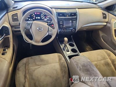 Zdjęcie 8 z 12 samochodu: 2015 NISSAN ALTIMA 2.5 S VIN:1N4AL3AP6FN920807 - miniatura