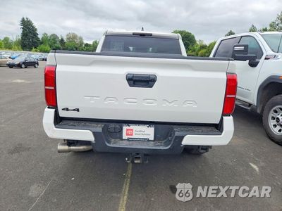 Zdjęcie 6 z 13 samochodu: 2024 TOYOTA TACOMA TRD OFF-ROAD VIN:3TMLB5JN1RM006575 - miniatura
