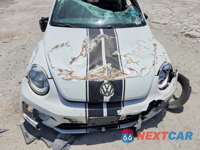 Zdjęcie 11 z 12 samochodu: 2017 VOLKSWAGEN BEETLE 1.8T VIN:3VWF17AT8HM628189 - miniatura