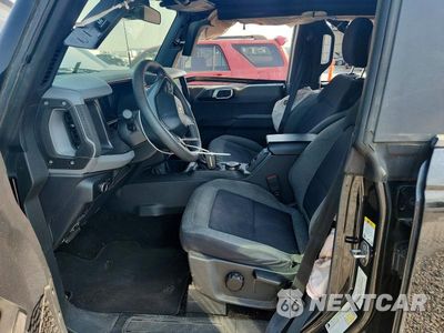 Zdjęcie 7 z 13 samochodu: 2022 FORD BRONCO BASE VIN:1FMDE5BH2NLB07118 - miniatura