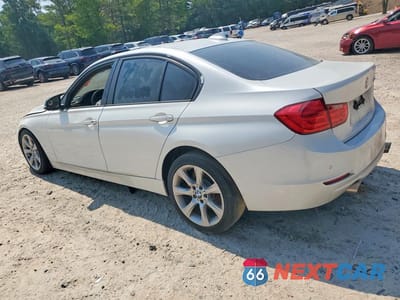 Drugie zdjęcie samochodu z przodu: 2014 BMW 335 I VIN:WBA3A9G54ENS64846 - miniatura