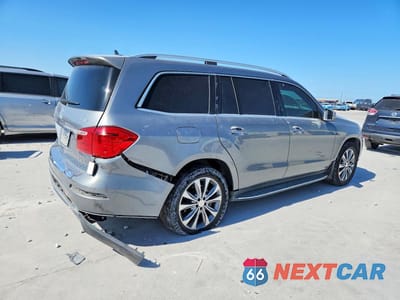 Trzecie zdjęcie samochodu z tyłu: 2014 MERCEDES-BENZ GL 450 4MATIC VIN:4JGDF7CE7EA289214 - miniatura
