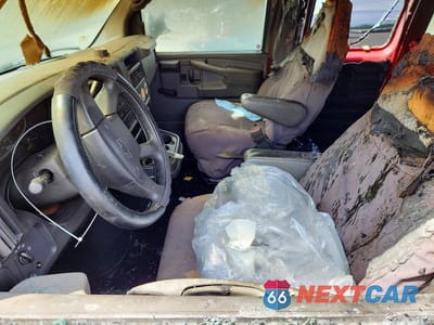 Zdjęcie 7 z 13 samochodu: 2006 CHEVROLET EXPRESS 2500 DELIVERY VAN VIN:1GCGG25V261252667 - miniatura