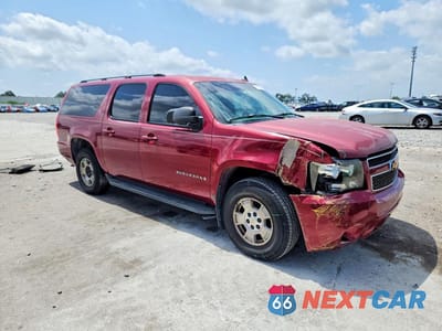 Czwarte zdjęcie samochodu z boku: 2007 CHEVROLET SUBURBAN C1500 VIN:1GNFC16J27J215771 - miniatura