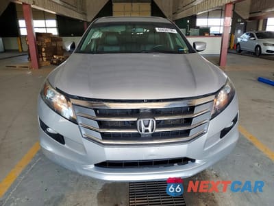 Piąte zdjęcie samochodu w środku: 2011 HONDA ACCORD CROSSTOUR EXL VIN:5J6TF2H54BL007990 - miniatura
