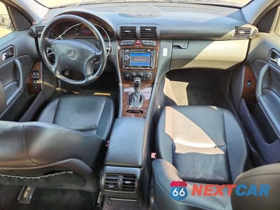 Zdjęcie 8 z 12 samochodu: 2003 MERCEDES-BENZ C 240 4MATIC VIN:WDBRF81J43F374283 - miniatura