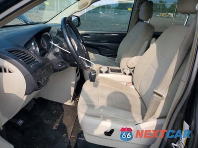 Zdjęcie 7 z 13 samochodu: 2011 DODGE GRAND CARAVAN CREW VIN:2D4RN5DG5BR693074 - miniatura