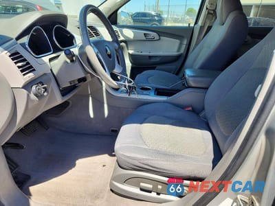 Zdjęcie 7 z 13 samochodu: 2011 CHEVROLET TRAVERSE LT VIN:1GNKRGED3BJ302969 - miniatura
