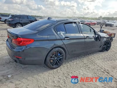 Trzecie zdjęcie samochodu z tyłu: 2018 BMW 530 I VIN:WBAJA5C59JWA36337 - miniatura