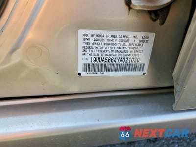 Zdjęcie 12 z 12 samochodu: 2000 ACURA 3.2TL VIN:19UUA5664YA021030 - miniatura