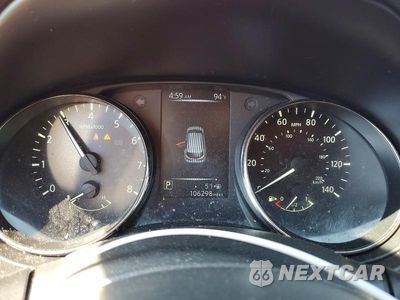 Zdjęcie 9 z 13 samochodu: 2017 NISSAN ROGUE SPORT SV VIN:JN1BJ1CR9HW110496 - miniatura