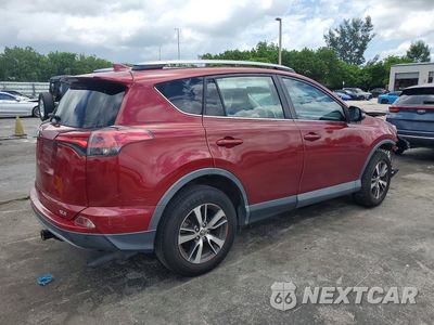 Trzecie zdjęcie samochodu z tyłu: 2018 TOYOTA RAV4 XLE VIN:2T3WFREV7JW474493 - miniatura