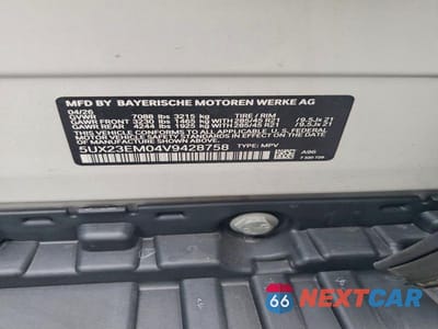 Zdjęcie 13 z 13 samochodu: 2027 BMW X7 XDRIVE40I VIN:5UX23EM04V9428758 - miniatura