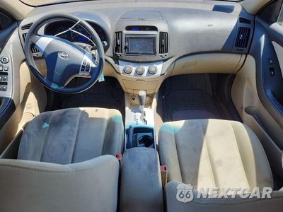 Zdjęcie 8 z 12 samochodu: 2009 HYUNDAI ELANTRA GLS VIN:KMHDU46D99U690789 - miniatura