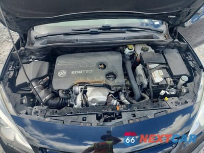 Zdjęcie 11 z 12 samochodu: 2018 BUICK CASCADA SPORT TOURING VIN:W04WJ3N50JG052664 - miniatura