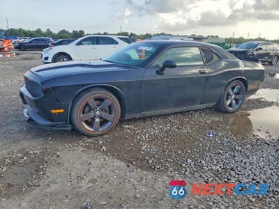 2014 DODGE CHALLENGER SXT 2C3CDYAG6EH160810 - główne zdjęcie licytacji z USA - miniatura