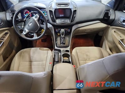 Zdjęcie 8 z 13 samochodu: 2016 FORD ESCAPE SE VIN:1FMCU9GX5GUA41568 - miniatura