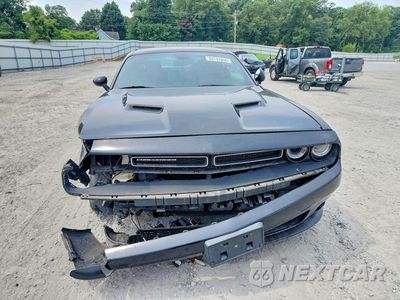 Piąte zdjęcie samochodu w środku: 2015 DODGE CHALLENGER SXT VIN:2C3CDZAG5FH708061 - miniatura