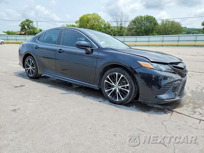 Czwarte zdjęcie samochodu z boku: 2020 TOYOTA CAMRY SE VIN:4T1G11AK7LU370985 - miniatura