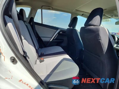 Zdjęcie 11 z 13 samochodu: 2018 TOYOTA RAV4 XLE VIN:2T3WFREV0JW411946 - miniatura