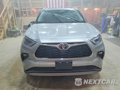 Piąte zdjęcie samochodu w środku: 2022 TOYOTA HIGHLANDER PLATINUM VIN:5TDFZRBH8NS235600 - miniatura