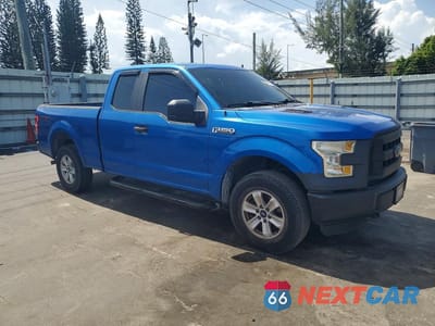 Czwarte zdjęcie samochodu z boku: 2016 FORD F150 SUPER CAB VIN:1FTEX1E83GKE50908 - miniatura