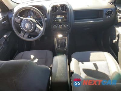 Zdjęcie 8 z 12 samochodu: 2015 JEEP PATRIOT SPORT VIN:1C4NJPBA6FD274421 - miniatura