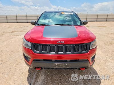 Piąte zdjęcie samochodu w środku: 2020 JEEP COMPASS TRAILHAWK VIN:3C4NJDDB2LT184158 - miniatura