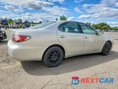 Trzecie zdjęcie samochodu z tyłu: 2004 LEXUS ES 330 VIN:JTHBA30G940009661 - miniatura